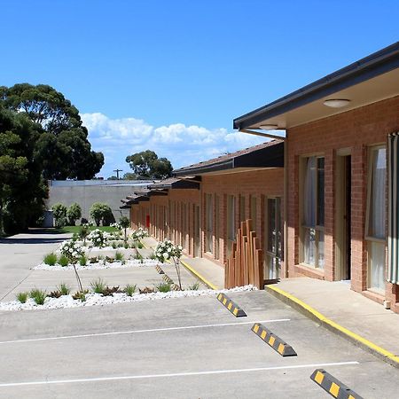 Cranbourne Motor Inn Exteriör bild