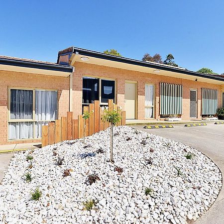 Cranbourne Motor Inn Exteriör bild