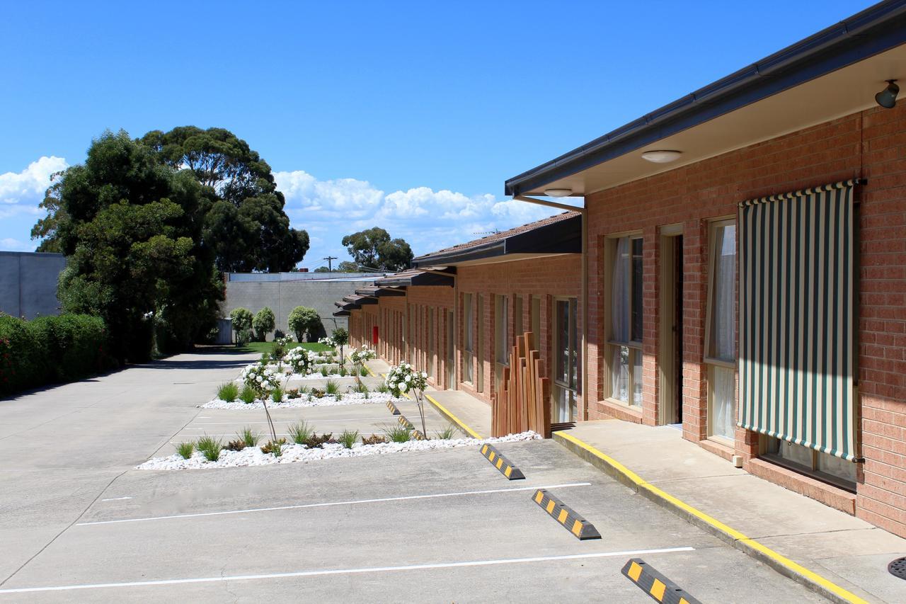 Cranbourne Motor Inn Exteriör bild